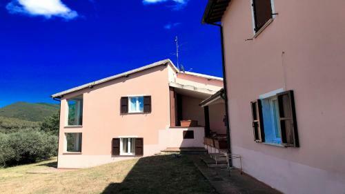 Villa Vallocchia - Sleeps 18 Exclusive Poolgrounds 6