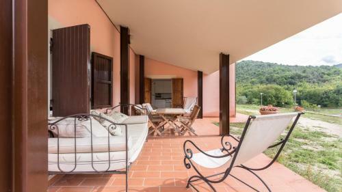 Villa Vallocchia - Sleeps 18 Exclusive Poolgrounds 2