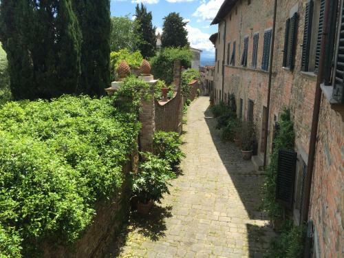 Bed & Breakfast Antica Casa "le Rondini"