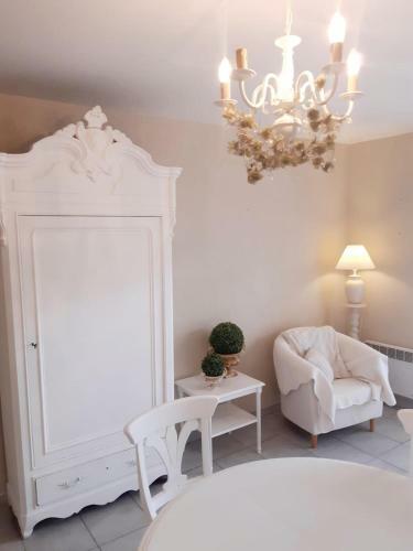 G�tes Entiers "l'olivier" Et "le M�dicis"