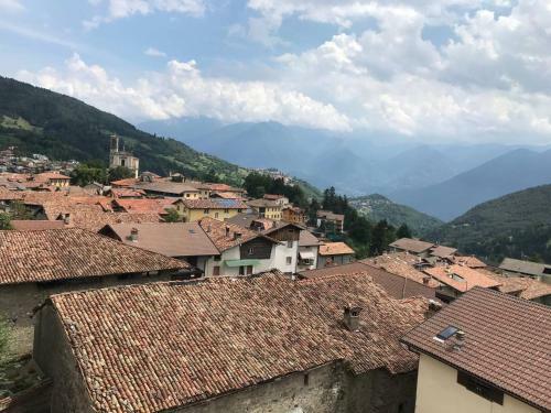 Borno, Appartamento Nel Centro Del Paese
