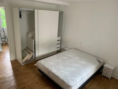 Maison Typique Beynat Situ�e Pr�s Brive Argentat