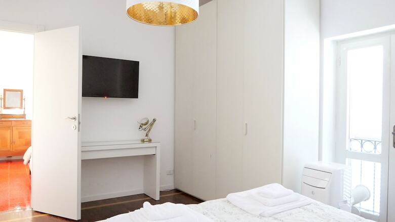 Bresbot B&B