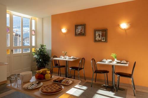 Hostal Marzia Lounge