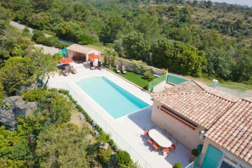Modern Villa In Biot With Pool And Jacuzzi