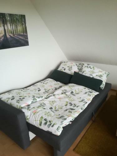 Suiteable Living - Waldblick Apartment Mit Balkon