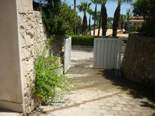 Apartamento Giardini Di Baia Arcile