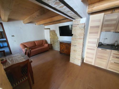 Apartamento Vacanze In Collina, Tra Mare E Monti