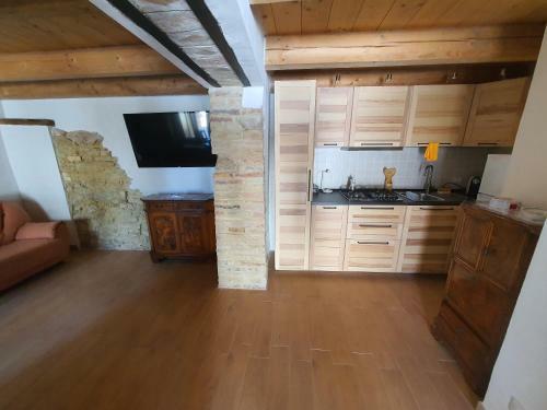 Apartamento Vacanze In Collina, Tra Mare E Monti