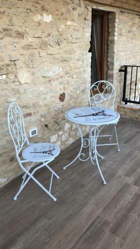 Apartamento Vacanze In Collina, Tra Mare E Monti