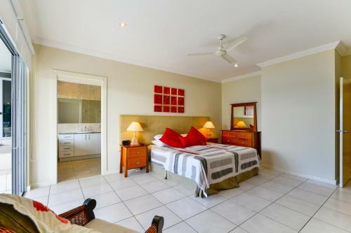 Hamilton Island Holiday Homes