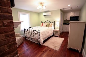 Bed & Breakfast Fort Conde Inn - Mobile