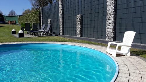 Apartamento Fewo Meyer Mit Pool & Gartensauna