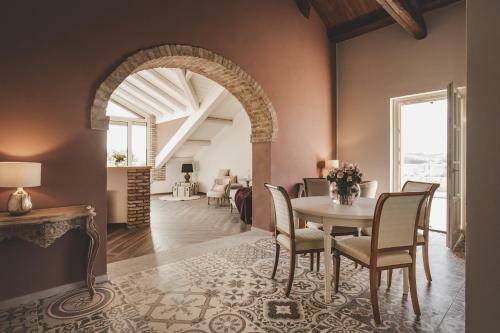 Almaranto Hotel & Retreat