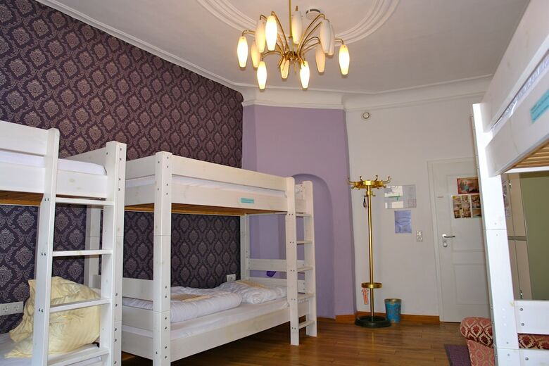Albergue Lotte - The Backpackers