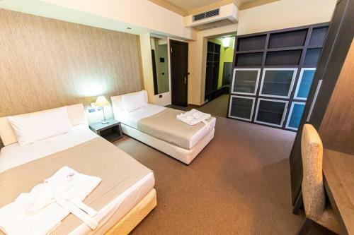 Rapos Resort Hotel