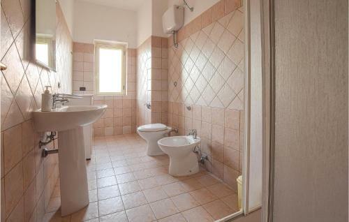 Nice Apartment In Camini With 2 Bedrooms