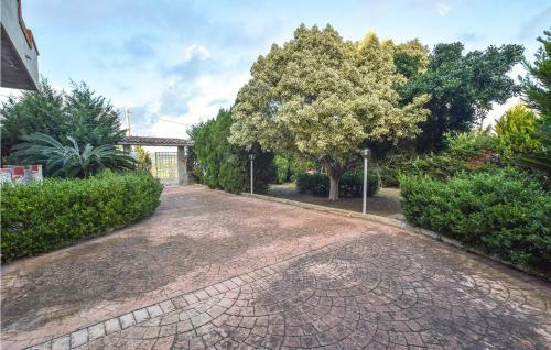 Nice Apartment In Camini With 2 Bedrooms