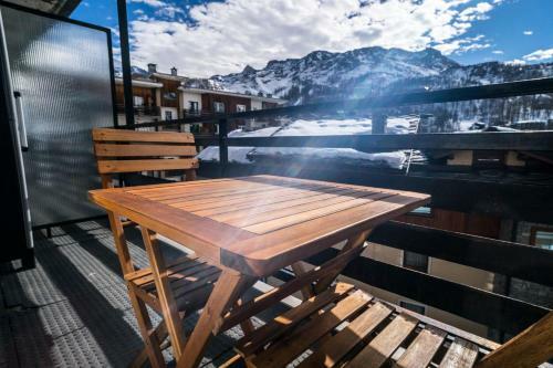 Stay In Cervinia Deluxe Apartment