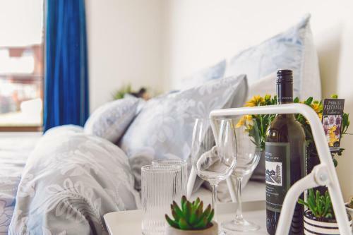 Hostal Vintage Cuddle Guest House
