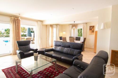 Holiday Villa Baladrar