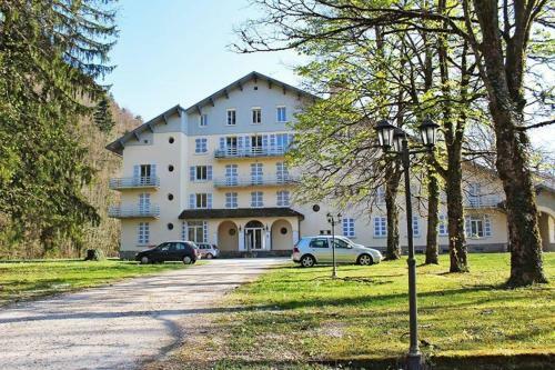 Apartamento Appartement H�risson Vue Sur Le Lac de Bonlieu
