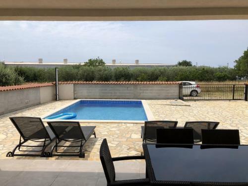 Villa Ljubav - With Pool