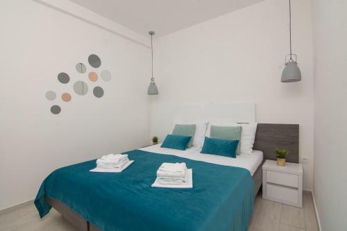 Apartments & Rooms Pool Villas Maris B