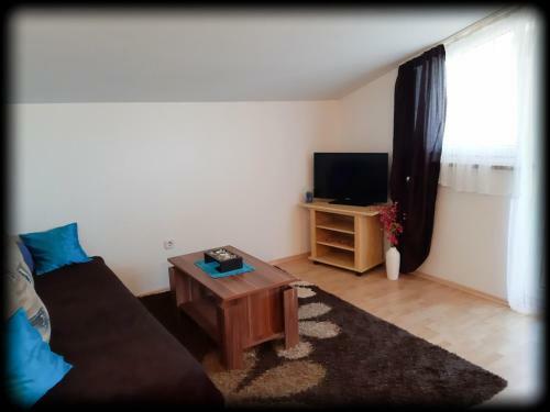 Apartments Dora