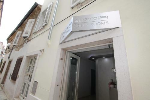 Hostal Alessio Premium Rooms