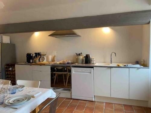 Bed & Breakfast Le Nomade En Provence