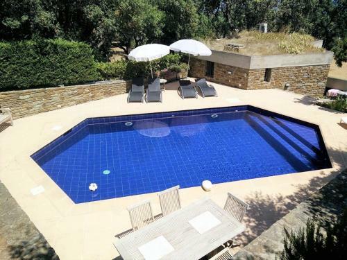 Cozy Villa In Bormes-les-mimosas With Private Pool