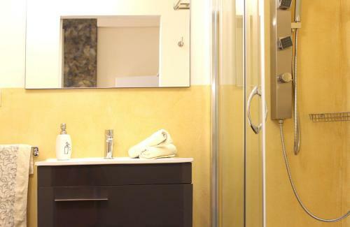 Hostal All'operetta Di Cagliari