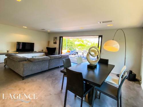 Villa, 4 Chambres, Piscine, Vue Mer