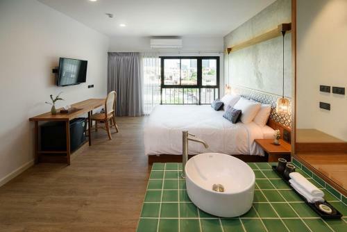 Himku Hotel