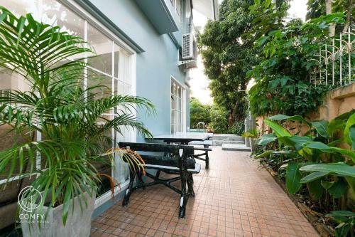 Bed & Breakfast Comfy Boutique House