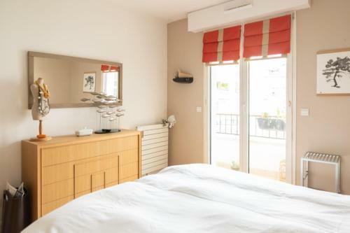 Superb Apartment At The Gates Of Paris