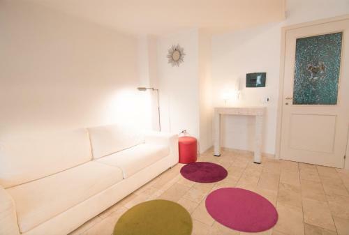 Modern Apartment In Historic Building