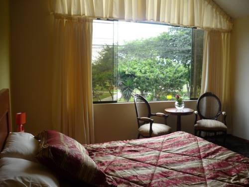 Bed & Breakfast Sevilla House