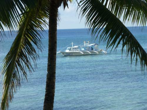 Hotel Flower-beach Resort
