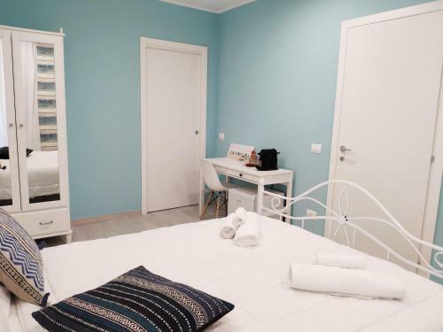 Hostal La Dolce Cagliari Holiday Home