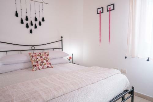 Hostal Yenne Rooms Wifi-ac