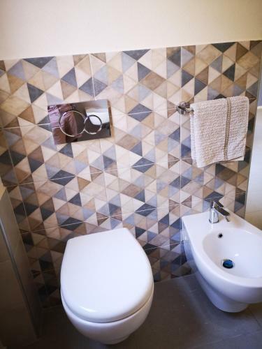Hostal Il Giardino Di Anna - Charming Rooms In Cagliari