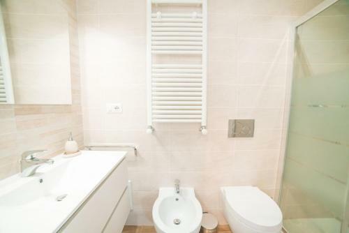 Apartamento Minimalist Chic A Villanova 3bdr - 2bth - Wifi