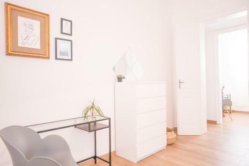 Apartamento Minimalist Chic A Villanova 3bdr - 2bth - Wifi