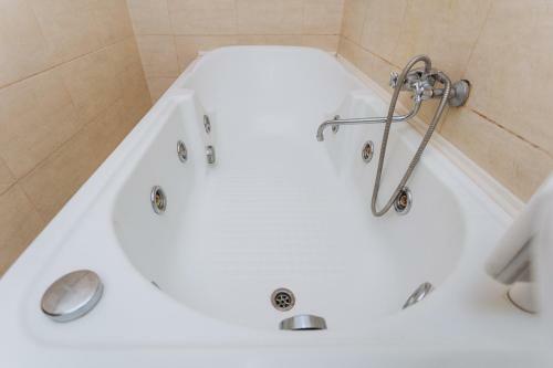 Apartamento Petropavlivska Str