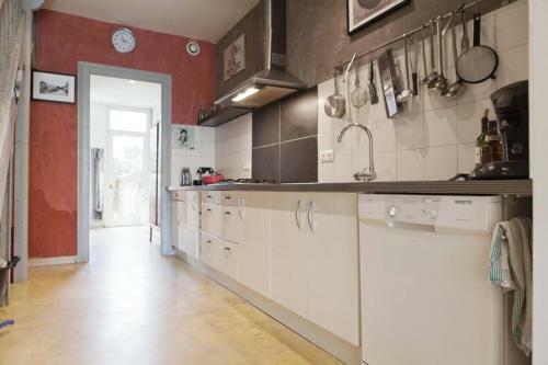 Maison Spacieuse Avec Jardin Et Garage