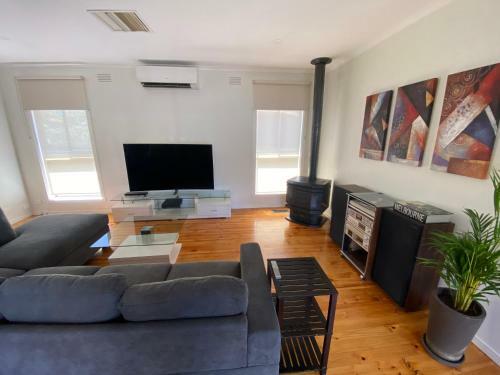 Pet Friendly, Wifi, Jacuzzi, Sauna, Bar, Fireplace