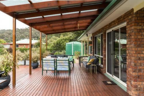 Sea Eagle Retreat