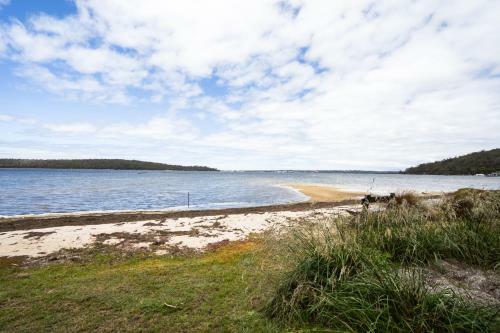 Sea Eagle Retreat